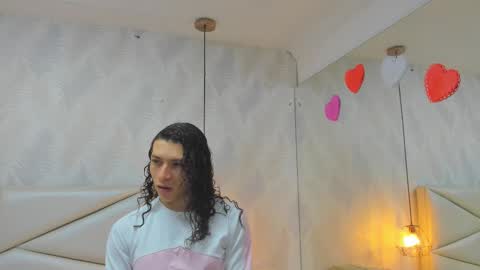 Snapshot of laurettedela_roux chatting on 15, 11, 2025 Laurent online show from 15, 11, 2025