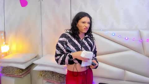 Laurent online show from 18, 12, 2025