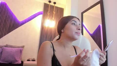 Lau online show from 15, 2, 2025
