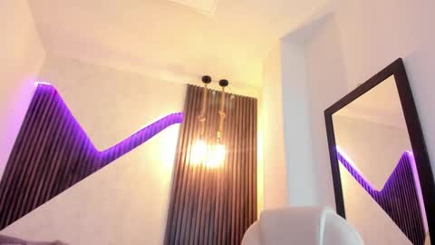 Lau online show from 26, 2, 2025