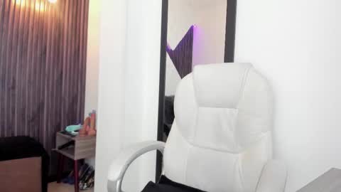 Lau online show from 20, 9, 2025