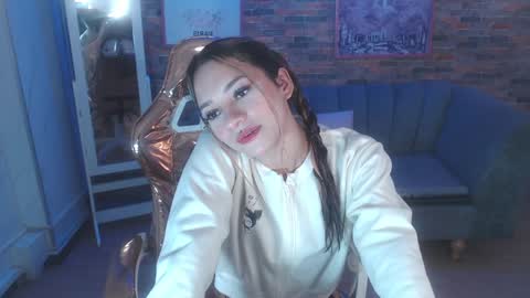 Snapshot of laurita_b chatting on 30, 12, 2024 Laurita online show from 30, 12, 2024