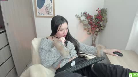 Lauryn online show from 3, 10, 2025