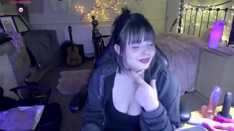 Lavenderrzz online show from 21, 2, 2026