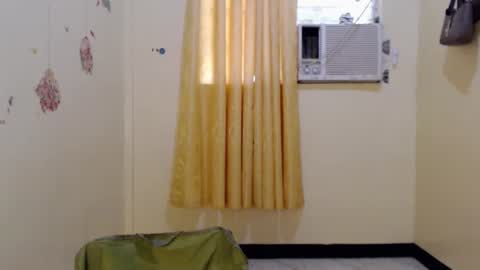 lavvenderr online show from 2, 2, 2026