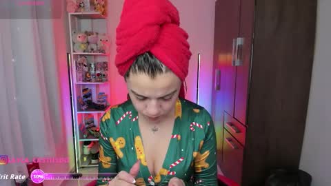 Layla online show from 9, 11, 2025