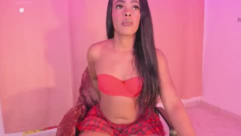 LAYLA online show from 25, 3, 2026