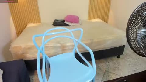 LaylaEmber online show from 11, 1, 2026