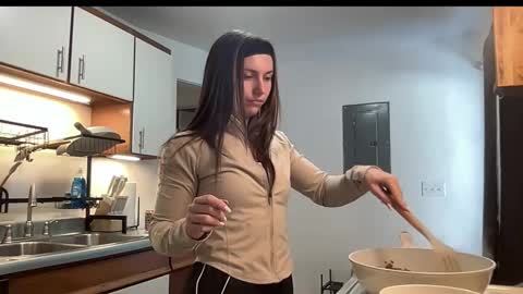 Snapshot of laylahlaylah1 chatting on 15, 12, 2025 laylahlaylah1 online show from 15, 12, 2025