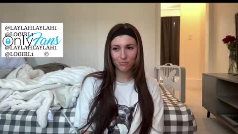 Snapshot of laylahlaylah1 chatting on 22, 12, 2025 laylahlaylah1 online show from 22, 12, 2025