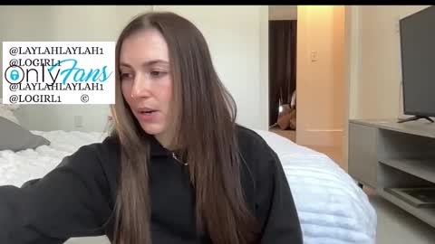 Snapshot of laylahlaylah1 chatting on 5, 2, 2026 laylahlaylah1 online show from 5, 2, 2026