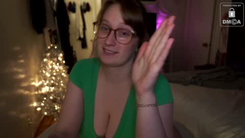 Snapshot of laylas_universe chatting on 20, 12, 2024 Layla Universe online show from 20, 12, 2024