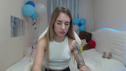 Snapshot of laymablast chatting on 10, 10, 2025 laymablast online show from 10, 10, 2025