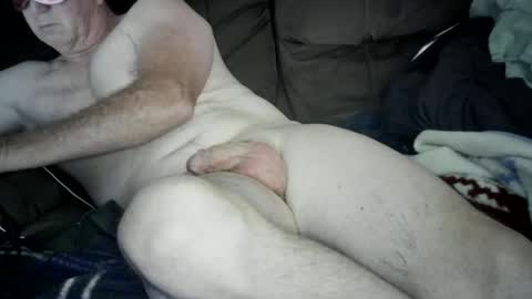 Snapshot of laytonbonner chatting on 8, 11, 2025 laytonbonner online show from 8, 11, 2025