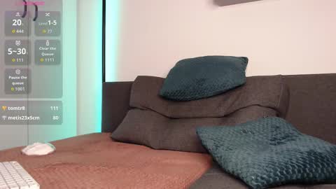 Laz online show from 2, 3, 2026