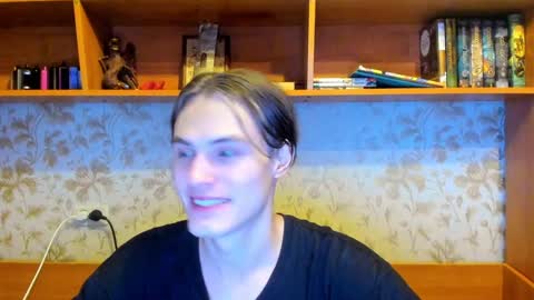 Snapshot of lazaret1k chatting on 31, 12, 2024 Vladi online show from 31, 12, 2024