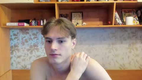 Snapshot of lazaret1k chatting on 25, 2, 2025 Vladi online show from 25, 2, 2025