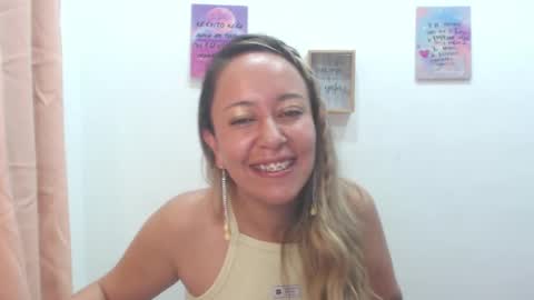 leah_susman online show from 6, 2, 2025