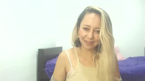 leah_susman online show from 11, 9, 2025