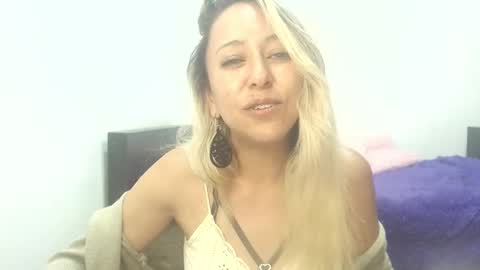 leah_susman online show from 17, 9, 2025