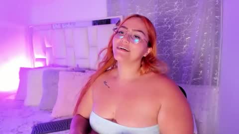 Leah  online show from 5, 12, 2025