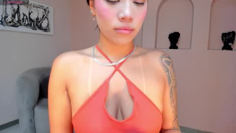 leahnovac online show from 31, 10, 2025