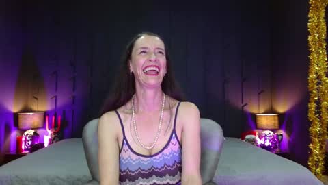 Leana online show from 10, 12, 2024