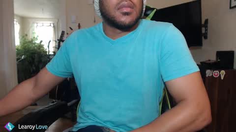 Snapshot of learoy chatting on 24, 2, 2025 Learoy online show from 24, 2, 2025