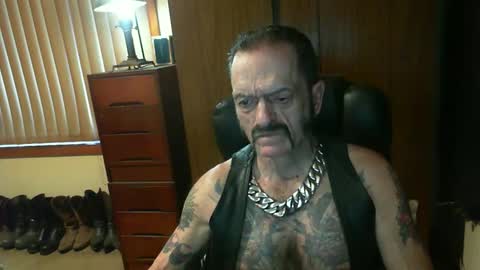 leathergreaser online show from 14, 12, 2024