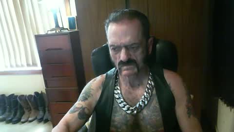 leathergreaser online show from 18, 12, 2024