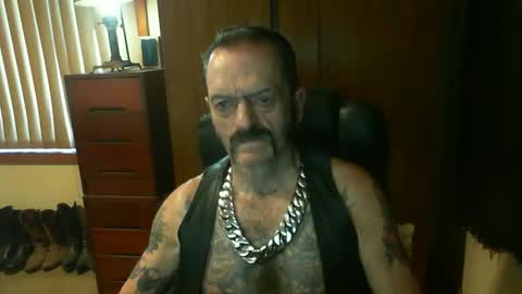 leathergreaser online show from 23, 12, 2024