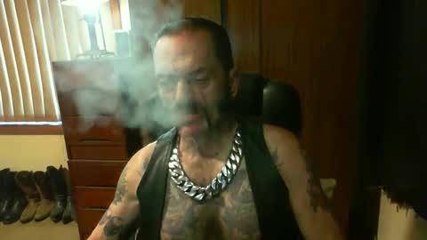 leathergreaser online show from 24, 12, 2024