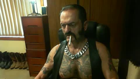 leathergreaser online show from 4, 1, 2025