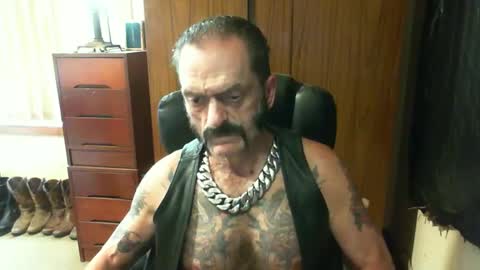 leathergreaser online show from 10, 1, 2025