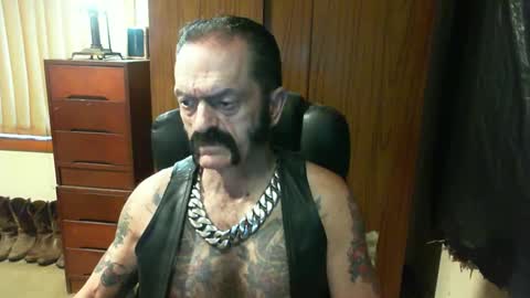 leathergreaser online show from 13, 1, 2025