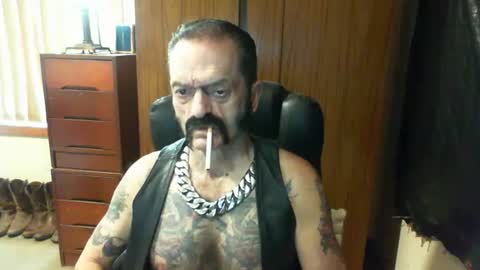 leathergreaser online show from 13, 1, 2025