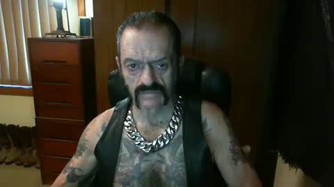 leathergreaser online show from 19, 1, 2025