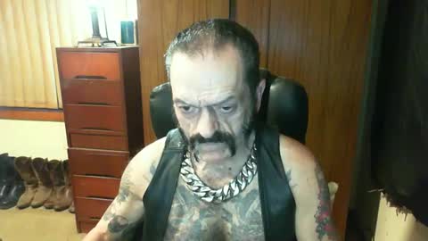 leathergreaser online show from 22, 1, 2025