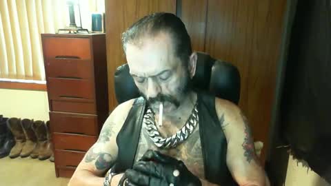 leathergreaser online show from 29, 1, 2025