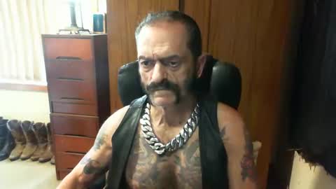 leathergreaser online show from 30, 1, 2025
