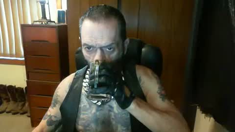 leathergreaser online show from 17, 2, 2025