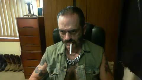 leathergreaser online show from 23, 2, 2025