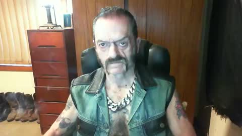leathergreaser online show from 24, 2, 2025