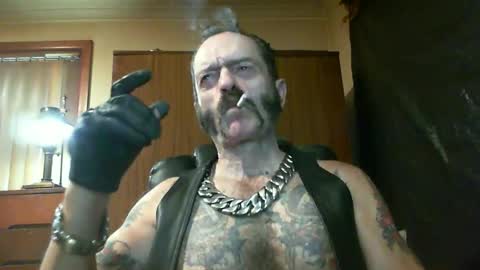 leathergreaser online show from 5, 3, 2025