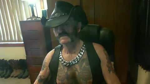 leathergreaser online show from 18, 9, 2025