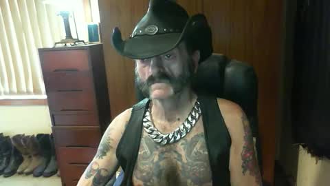 leathergreaser online show from 6, 10, 2025