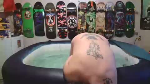 kinky dirty fuck online show from 18, 2, 2026