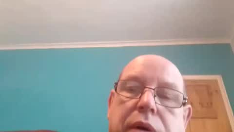 leatherpants68 online show from 15, 10, 2025