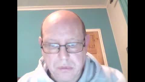 leatherpants68 online show from 28, 10, 2025