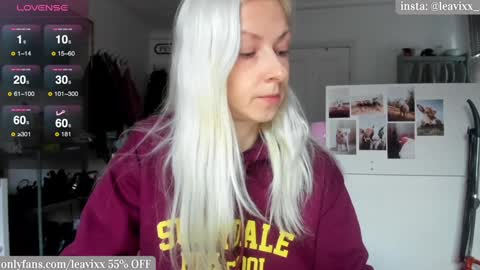 Snapshot of leavixx chatting on 3, 12, 2024 LeaVixx online show from 3, 12, 2024